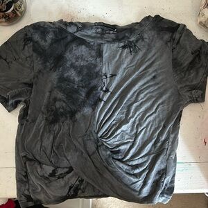 Grey cross front t shirt